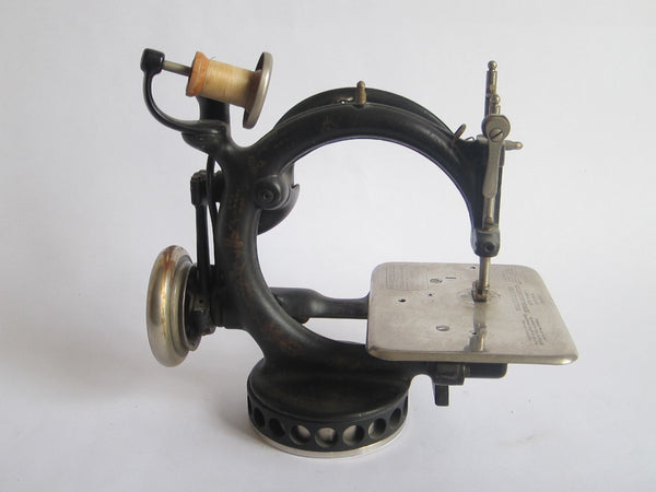 Antique Sewing Machines, Willcox and Gibbs Sewing