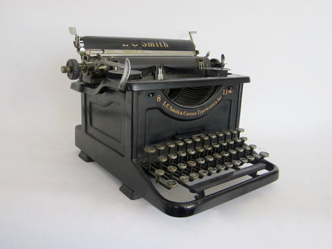 Antique Vintage LC Smith Typewriter - Yesteryear Essentials
 - 1