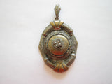 Antique Spring Loaded 4 Photo Locket - Yesteryear Essentials
 - 3