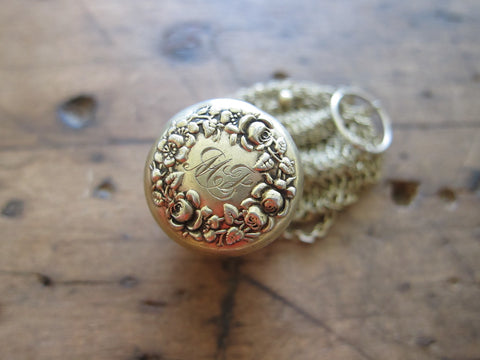 Antique coin purse deals