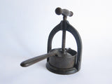 Antique Osborne Meat Juice Press, Victorian Cast Iron Patent March 1884 - Yesteryear Essentials
 - 2