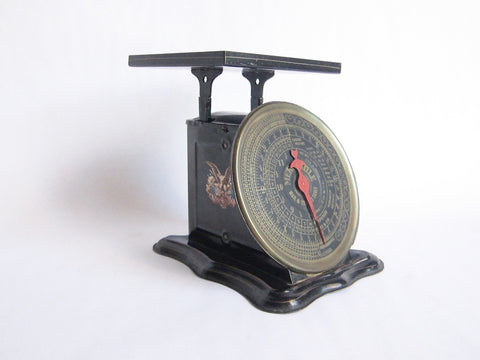 Antique 1906 Mercantile Mail & Express Weighing Scale - Yesteryear Essentials
 - 1