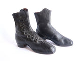 Victorian Black Leather Womens Button Boots - Size 7 / 7.5 - Yesteryear Essentials
 - 1