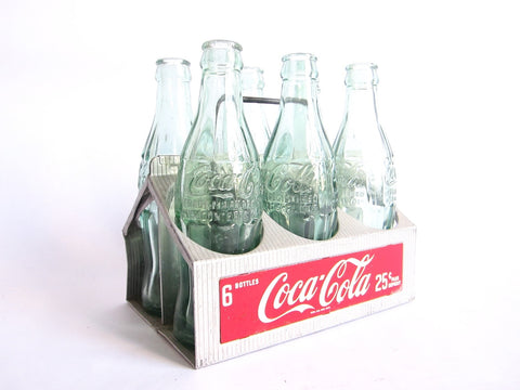 Vintage Aluminum Coca Cola Tray and Bottles - Yesteryear Essentials
 - 1