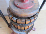 Antique Cast Iron Apple Cider Press - Yesteryear Essentials
 - 6