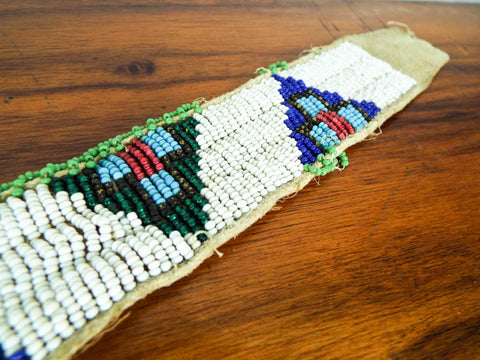 Native American Pyramid Beaded Northern Plains Belt – Yesteryear